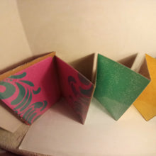 Load image into Gallery viewer, Let it Snow Accordion Photo Album