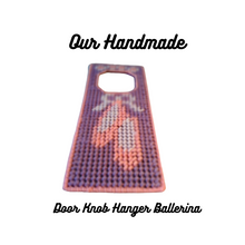 Load image into Gallery viewer, "Sanspec Collection: Plastic Canvas Needlecraft Kit with 7-count Sheets, Needles, and Ruler"- Clear