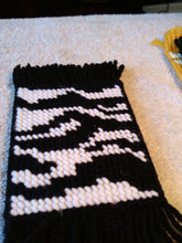 Load image into Gallery viewer, Animal Prints Rug Coasters