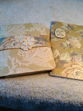 Load image into Gallery viewer, Floral Notepad Set