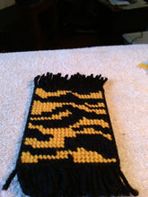 Load image into Gallery viewer, Animal Prints Rug Coasters
